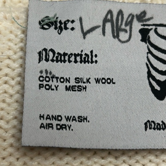 Angels Hand Printed Cable Knit Vest - Picture 12 of 14